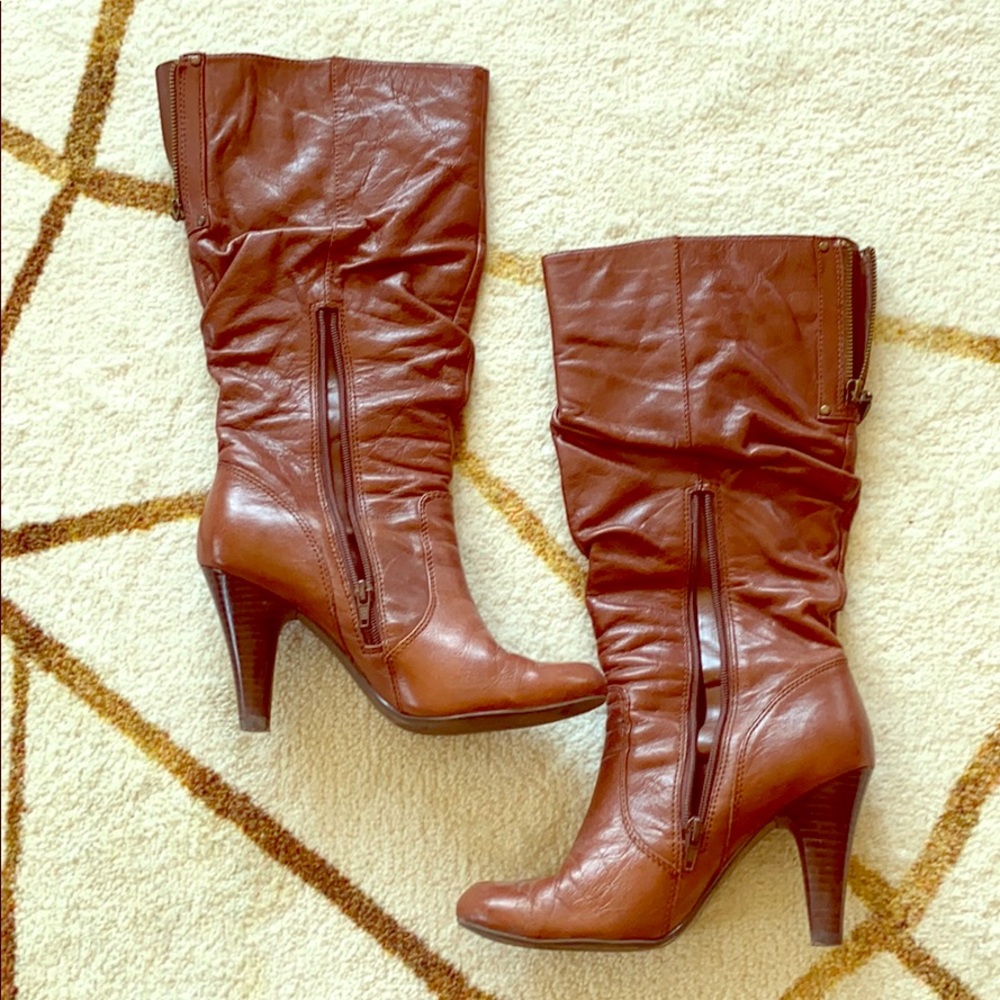 Guess mid-calf/below knee boot with heel